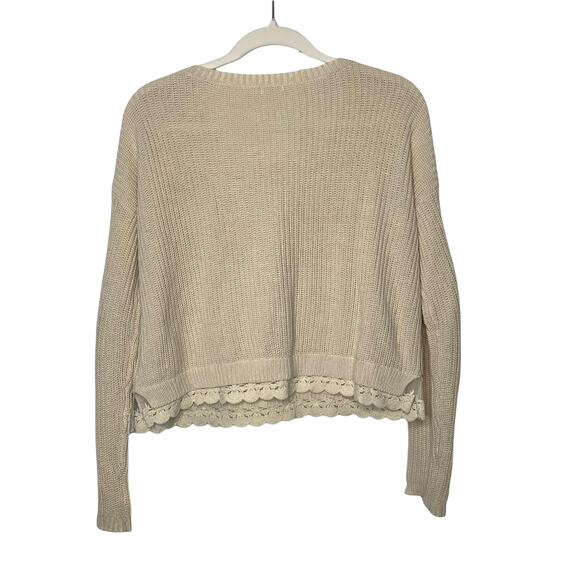 Kimchi Blue Urban Outfitters women's beige lace trim cropped sweater top SZ XS - Picture 3 of 5